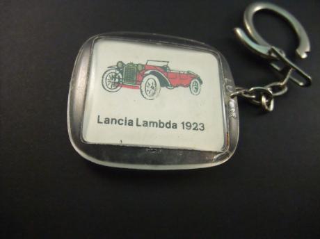 Lancia Lambda 1923 Chevrolet 1900 sleutelhanger tweezijdig